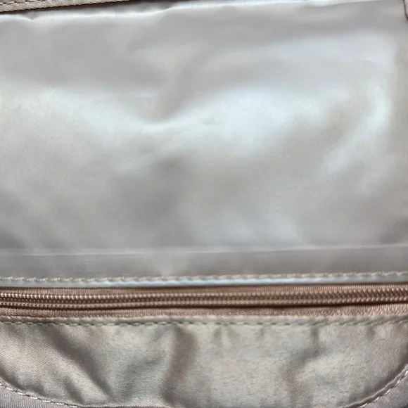 Quilted Pink Women's jewelry travel case - Picture 4 of 4